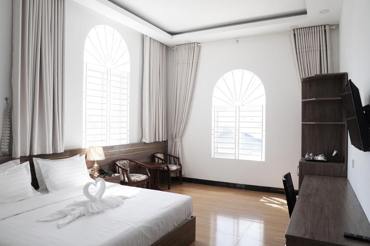 Apple Hotel Three - Near Pnh Airport Phnom Penh Eksteriør bilde