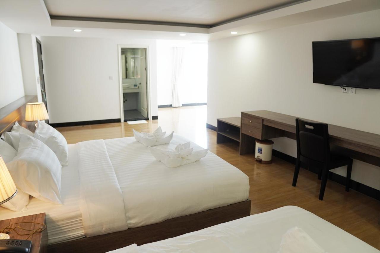 Apple Hotel Three - Near Pnh Airport Phnom Penh Eksteriør bilde
