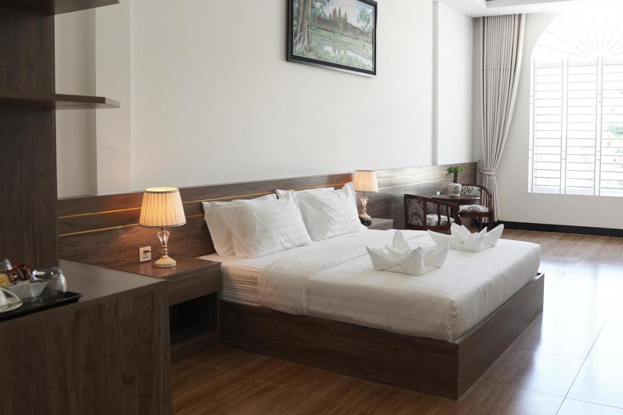 Apple Hotel Three - Near Pnh Airport Phnom Penh Eksteriør bilde