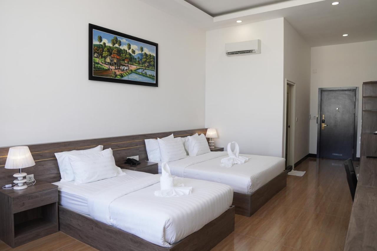 Apple Hotel Three - Near Pnh Airport Phnom Penh Eksteriør bilde