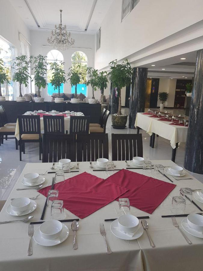 Apple Hotel Three - Near Pnh Airport Phnom Penh Eksteriør bilde
