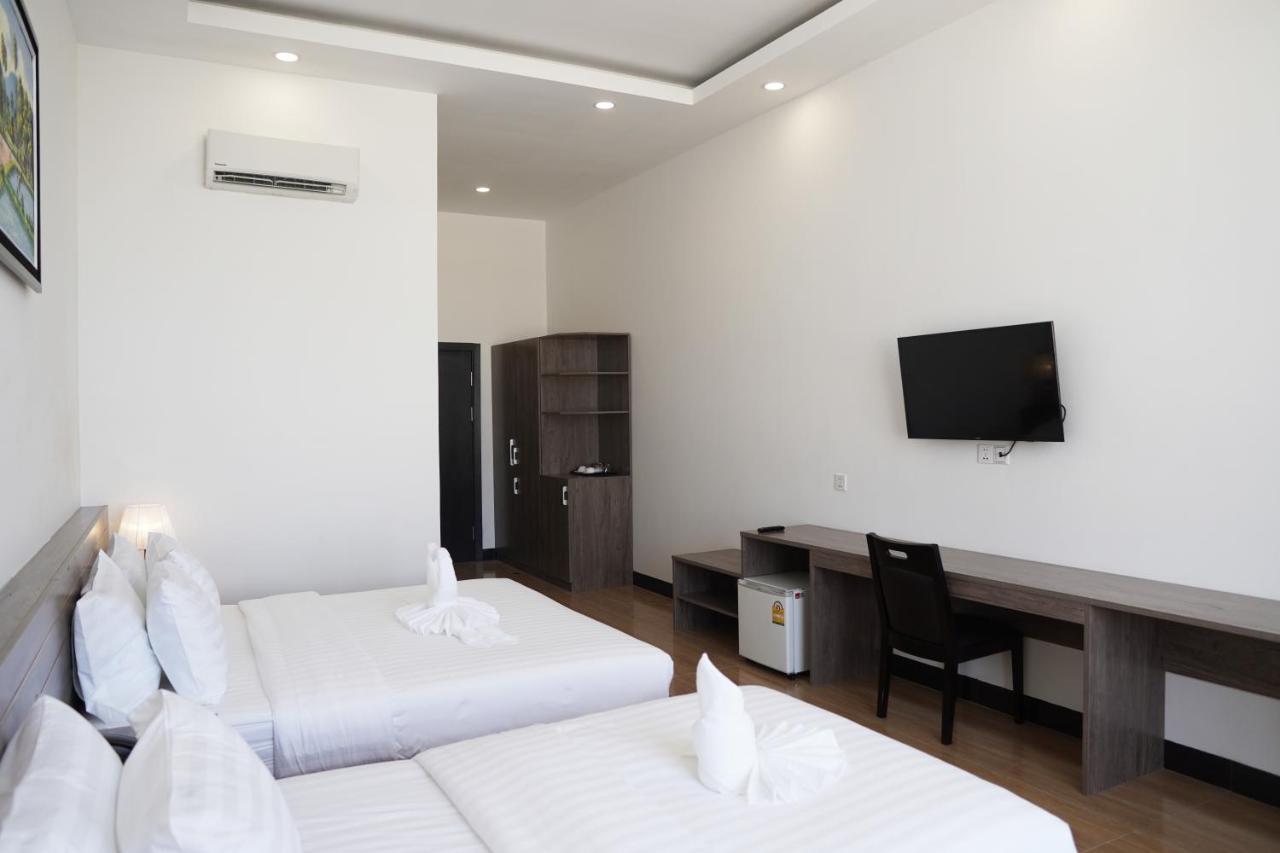 Apple Hotel Three - Near Pnh Airport Phnom Penh Eksteriør bilde