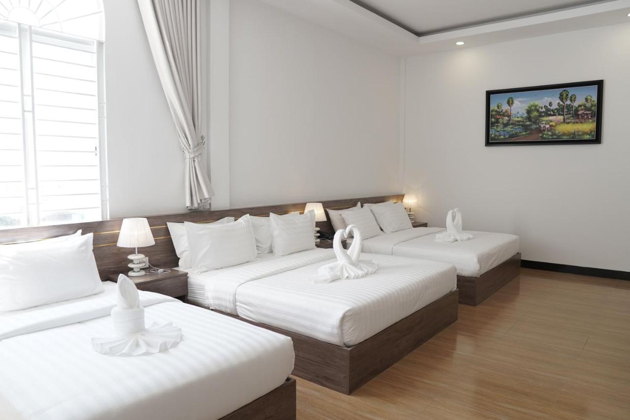 Apple Hotel Three - Near Pnh Airport Phnom Penh Eksteriør bilde